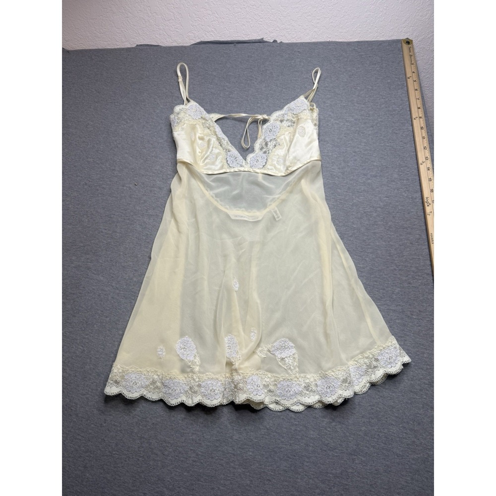 Vintage Y2K Victoria's Secret Full Slip Lingerie Small Lace